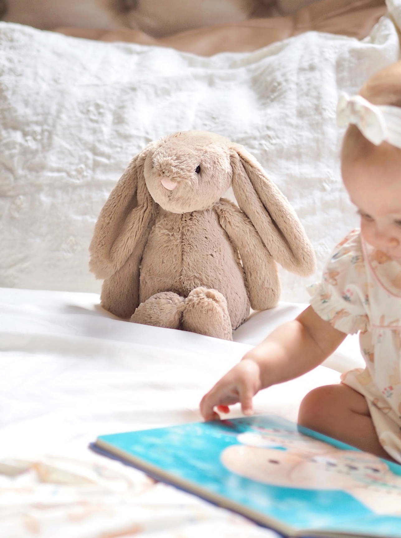 その他 Bashful Beige Bunny Medium Jellycat Bashful Beige Bunny Medium