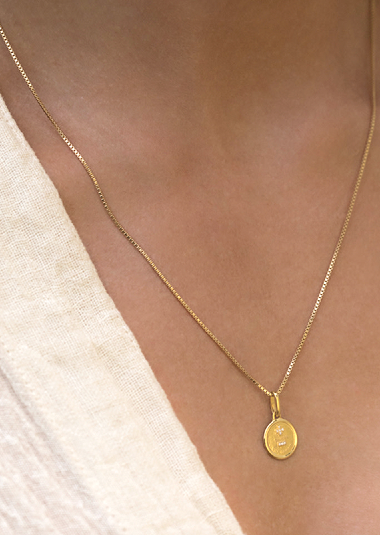 Token Round Necklace