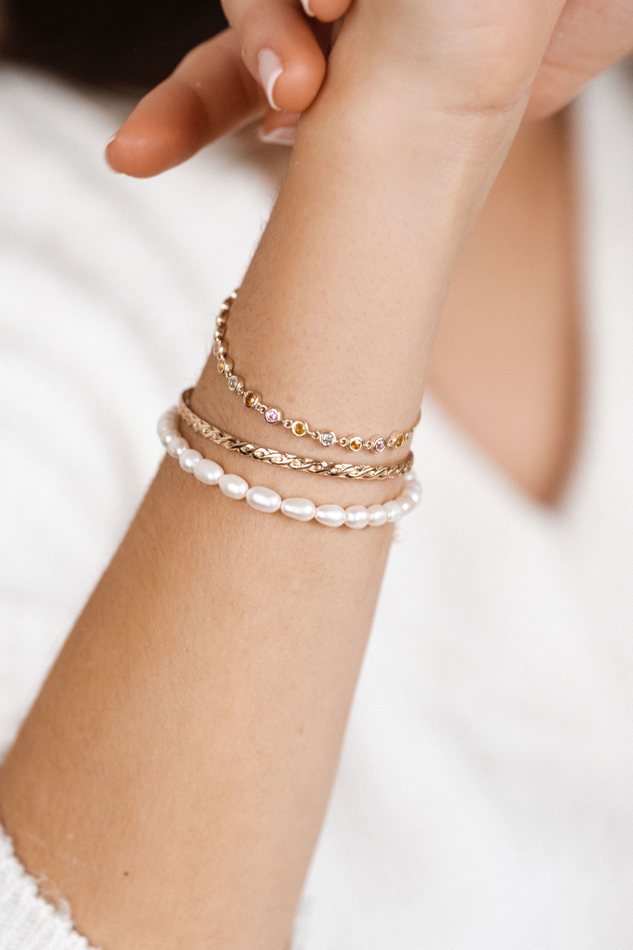 Social Mini Pearl Bracelet | The Cross Living