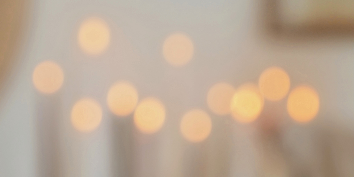 Seasonal Candles & Scents