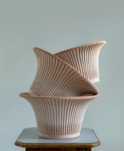 Daisy Pot - The Cross Decor & Design