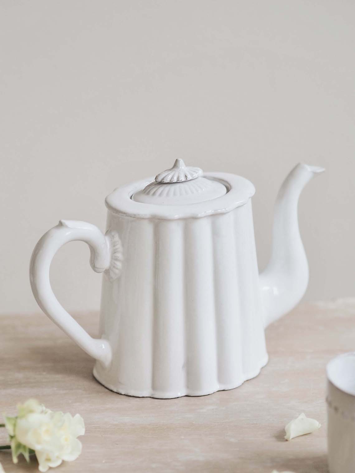 Victoria Teapot - The Cross Decor & Design
