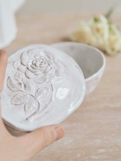 Setsuko Box with Roses - The Cross Decor & Design
