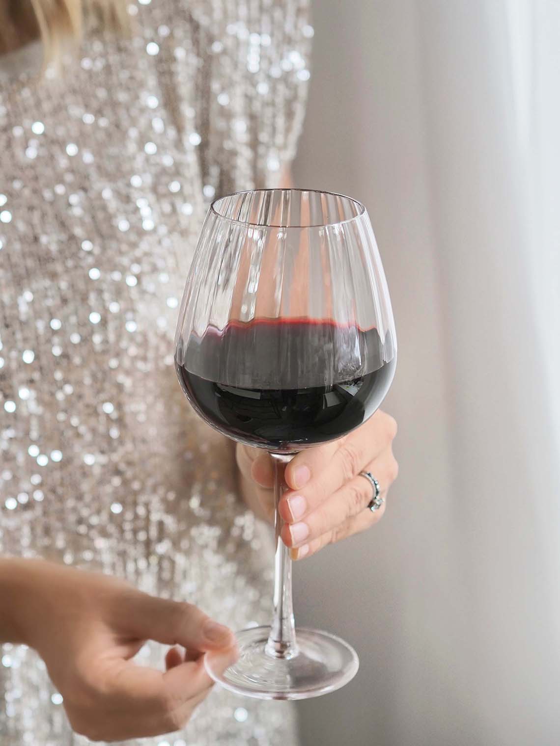 Sparkle Wine Glass (set of 2) - The Cross Decor & Design