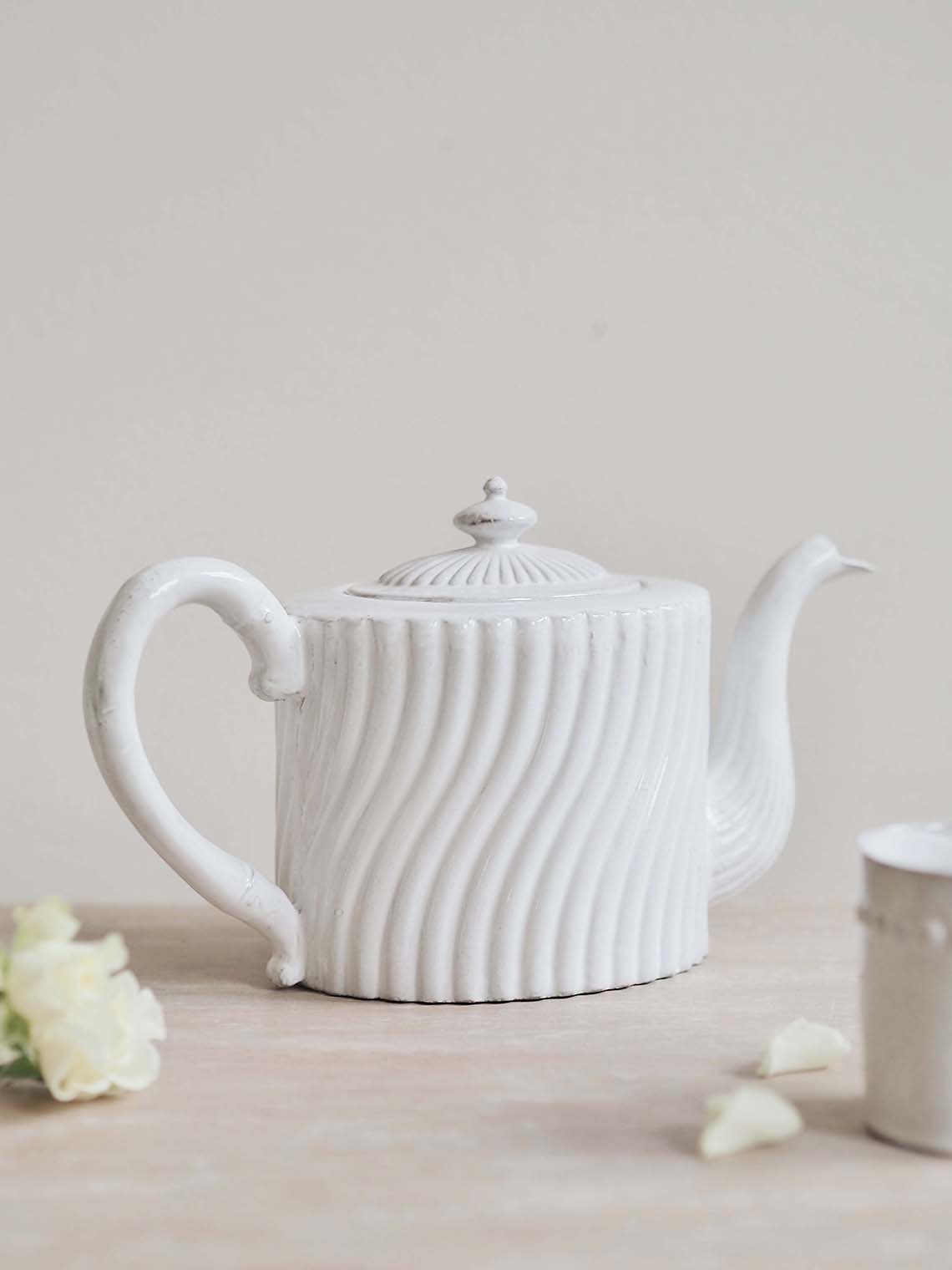 Peggy Teapot - The Cross Decor & Design
