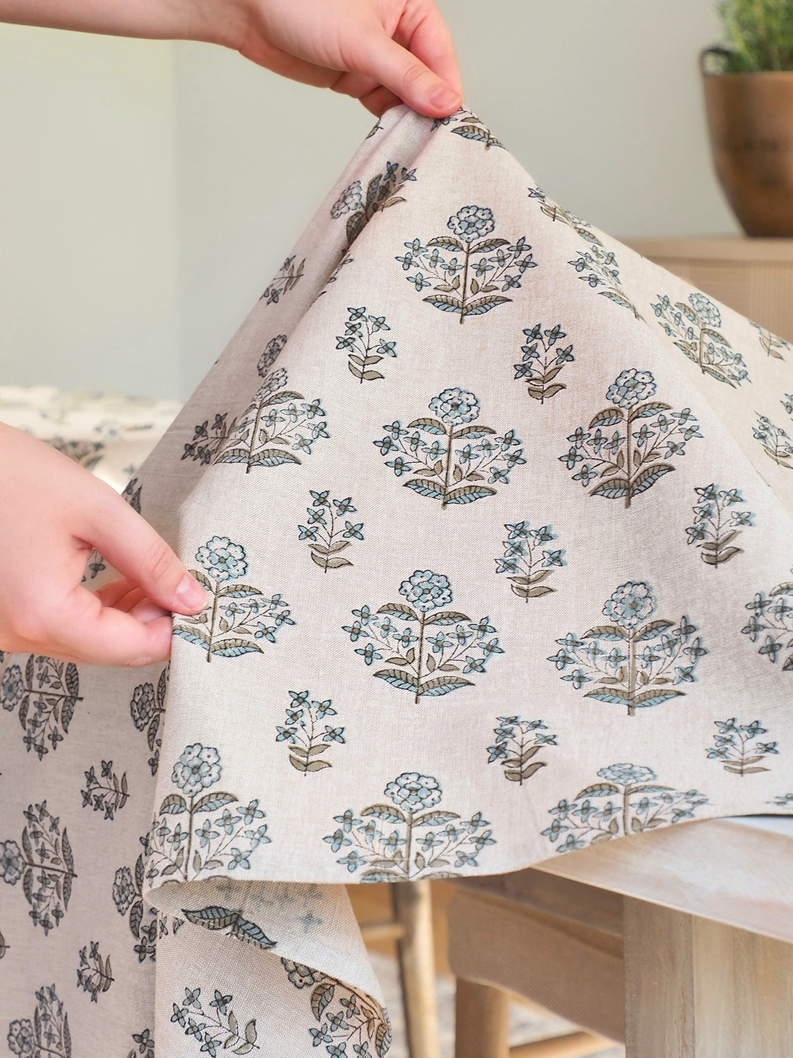 Heritage Bloom Tablecloth