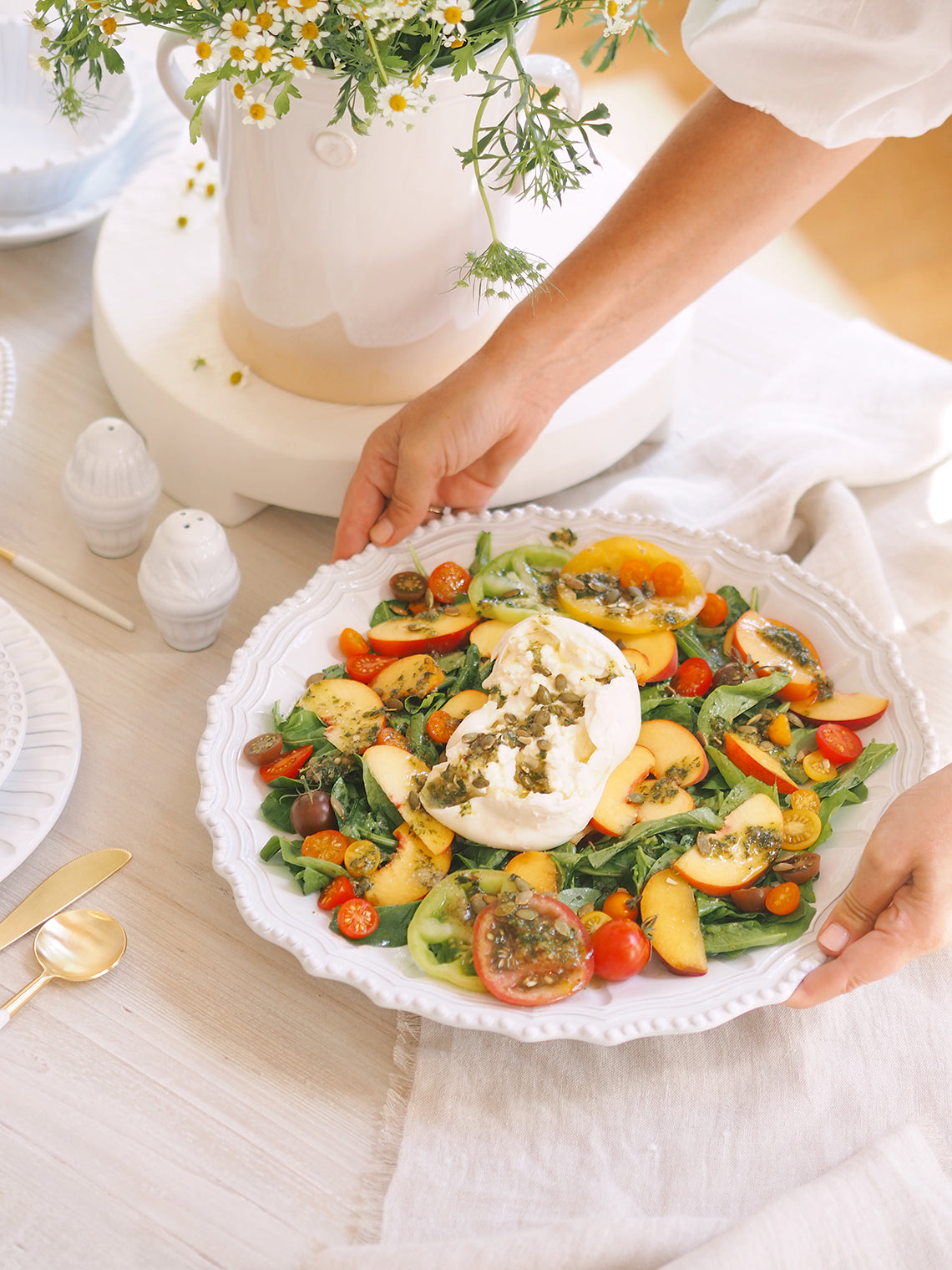 Incanto Baroque Platter - The Cross Decor & Design