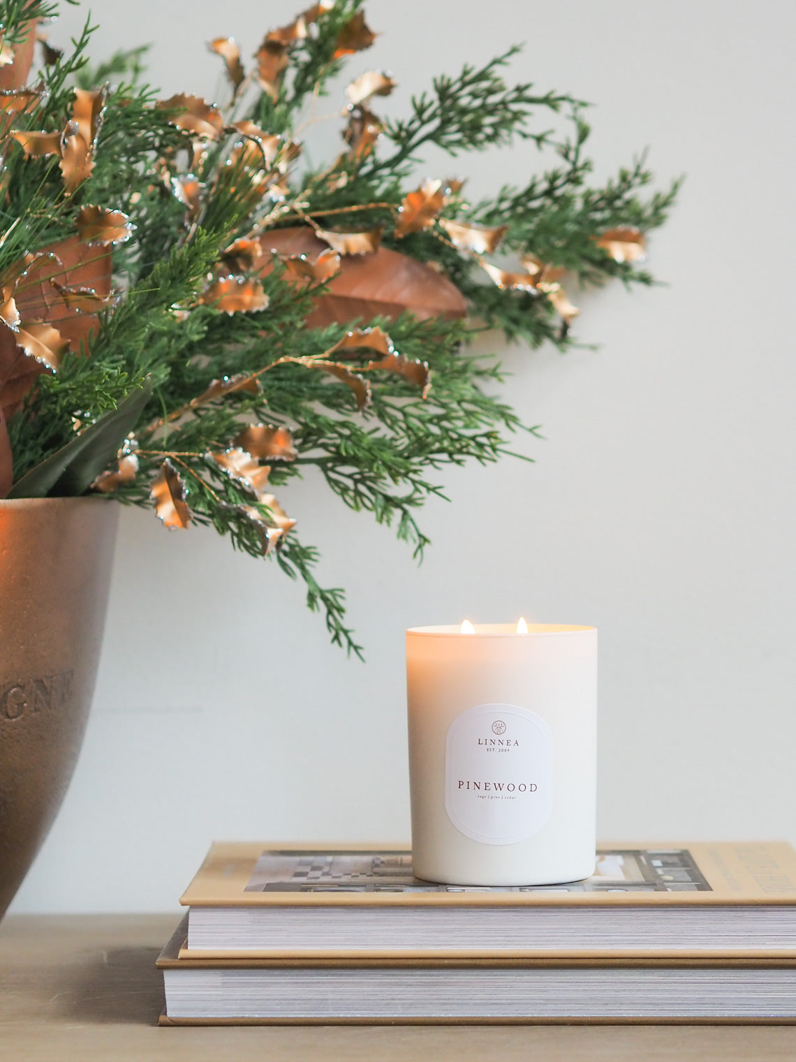 Pinewood 2 Wick Candle