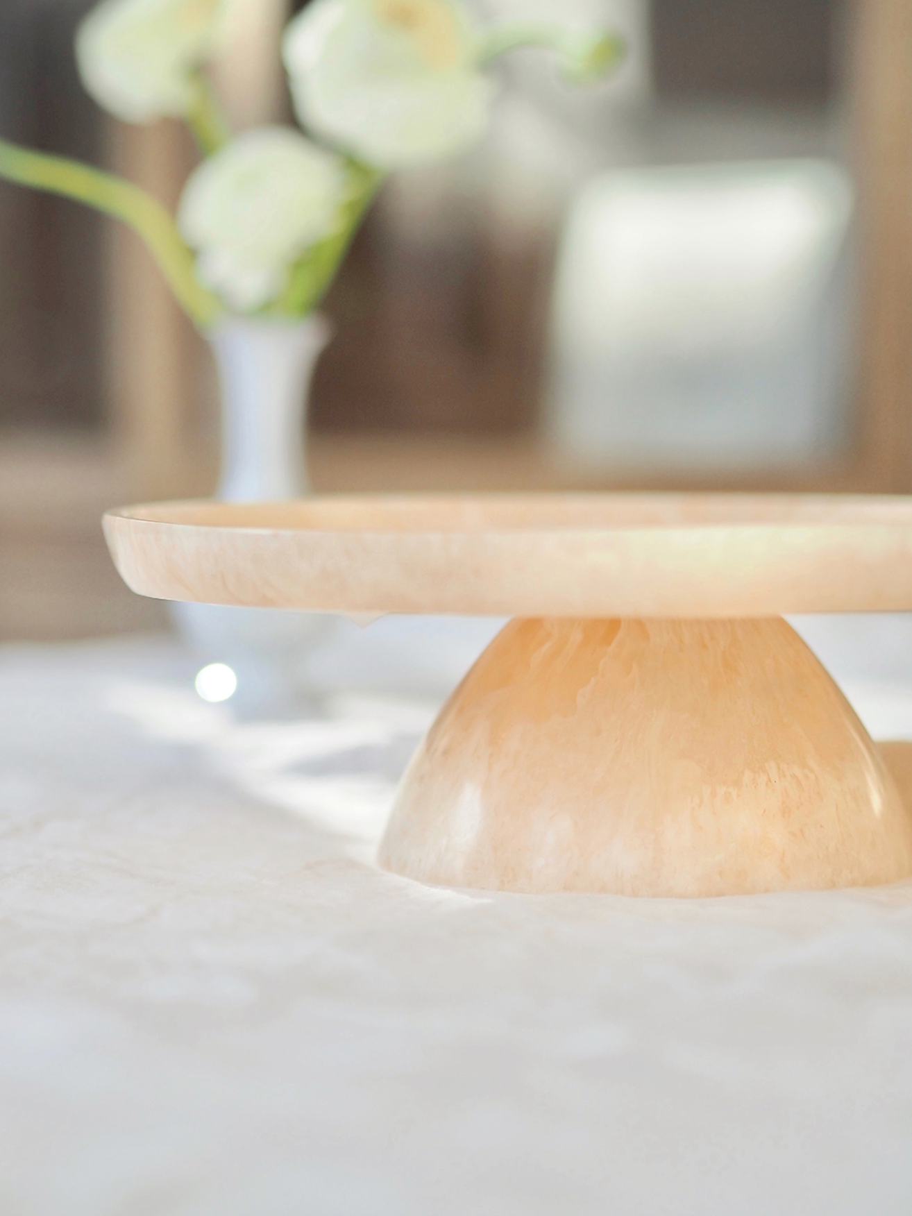 Ariana Pink Resin Cake Plate - The Cross Decor & Design