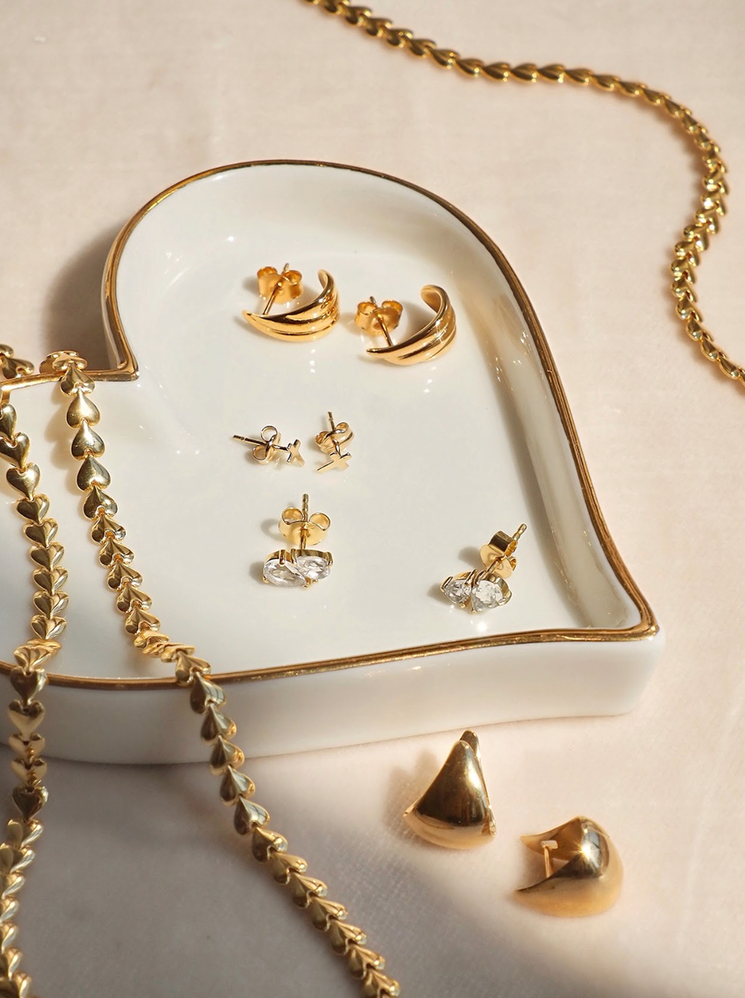 Petite Claw Hoops - The Cross Decor & Design