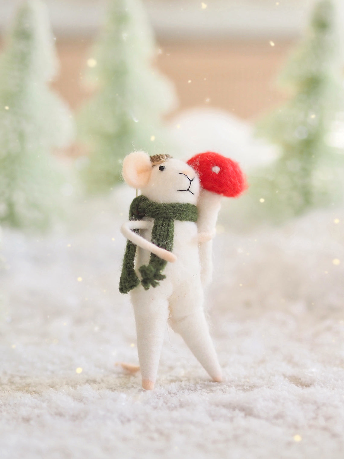 Foraging Franklin Mouse Ornament