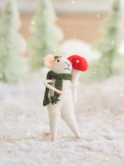 Foraging Franklin Mouse Ornament