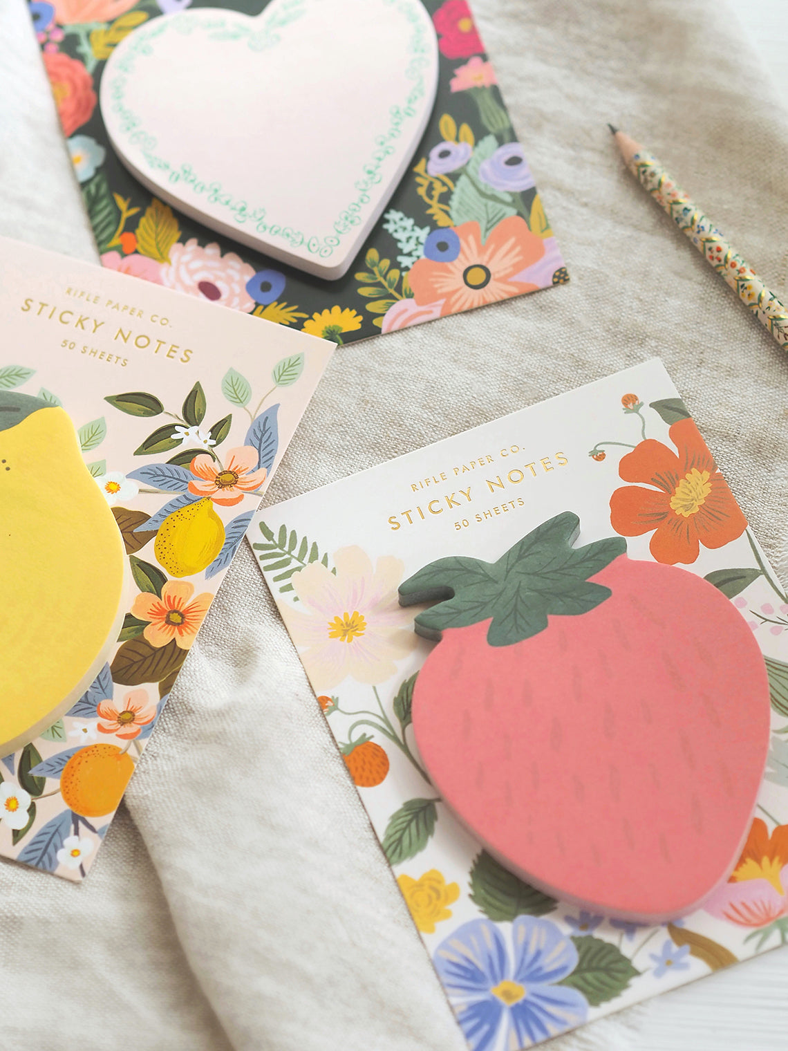 Sticky Notes - The Cross Decor & Design