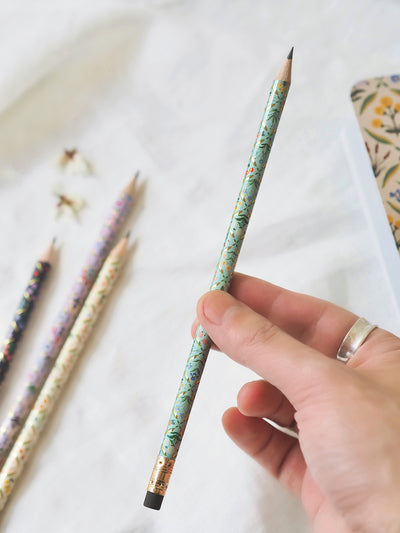 Estee Pencil Set - The Cross Decor & Design