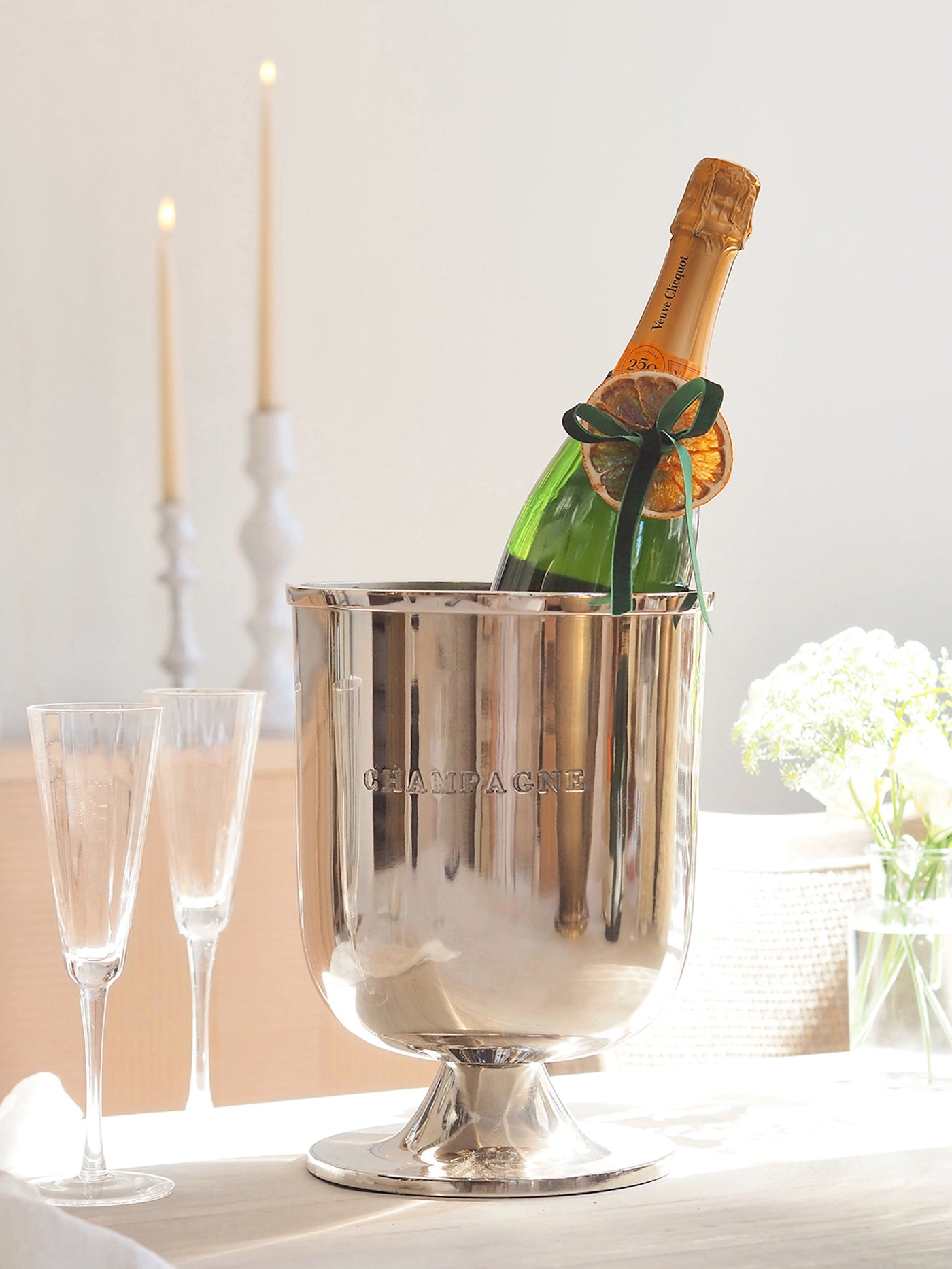 Victoria Champagne Bucket on Stand