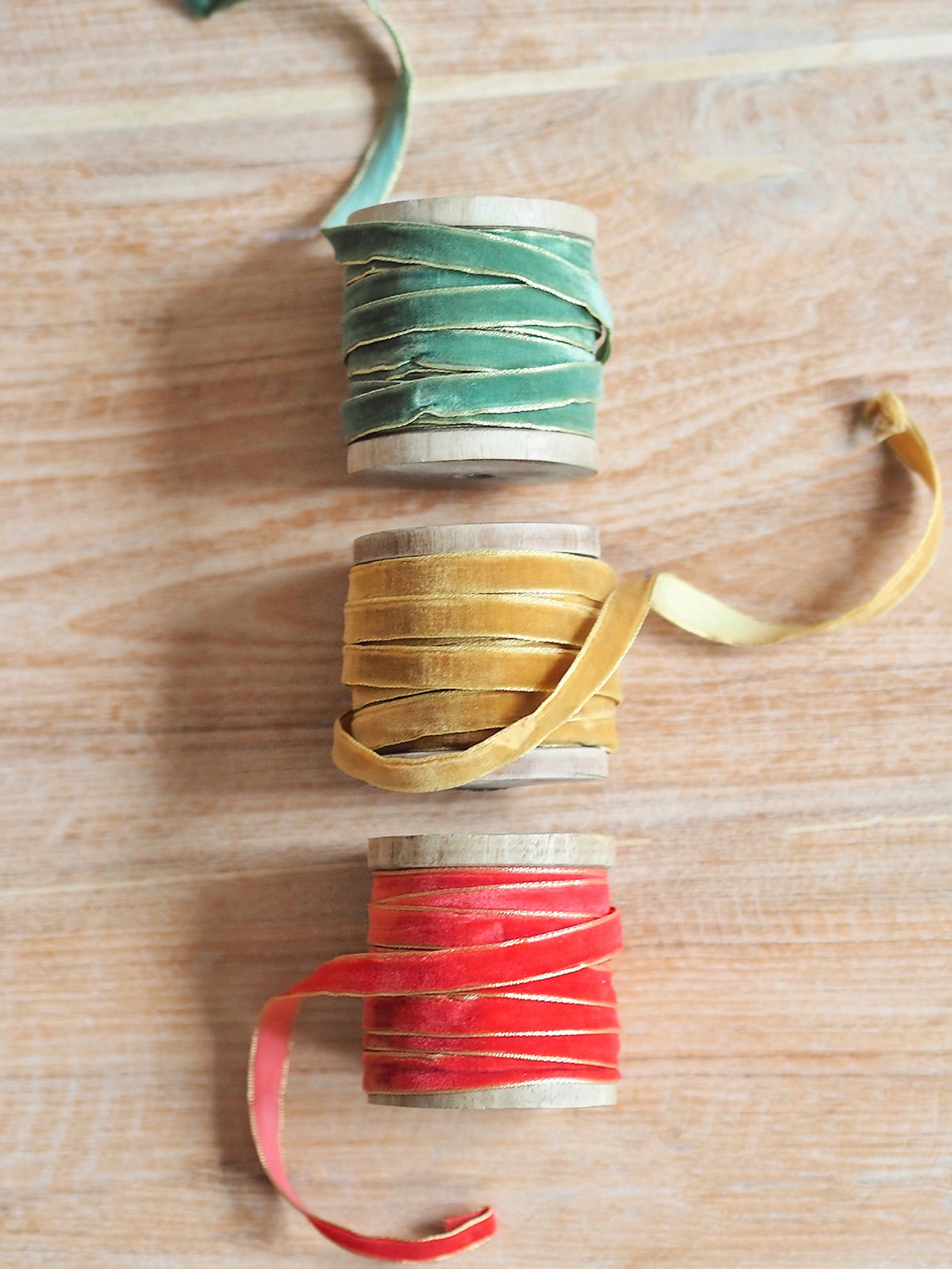 Velvet Trim Ribbons 10Y