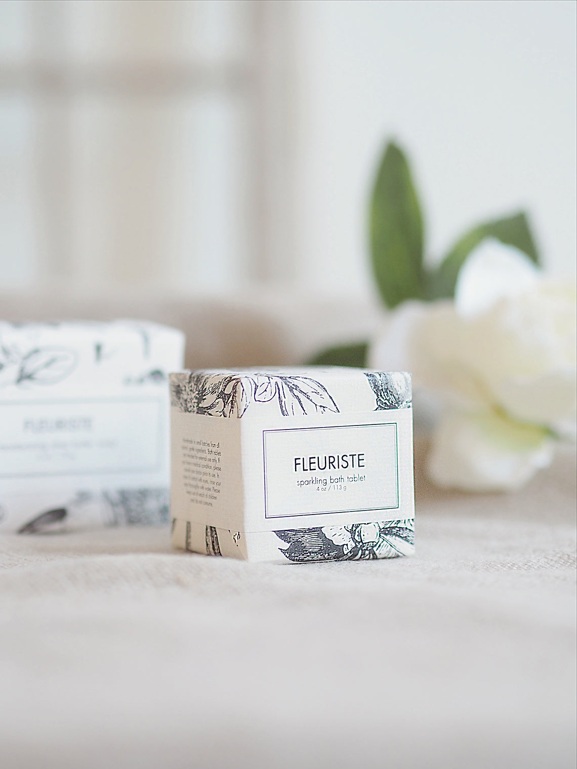 Fleuriste Sparkling Bath Bomb - The Cross Decor & Design