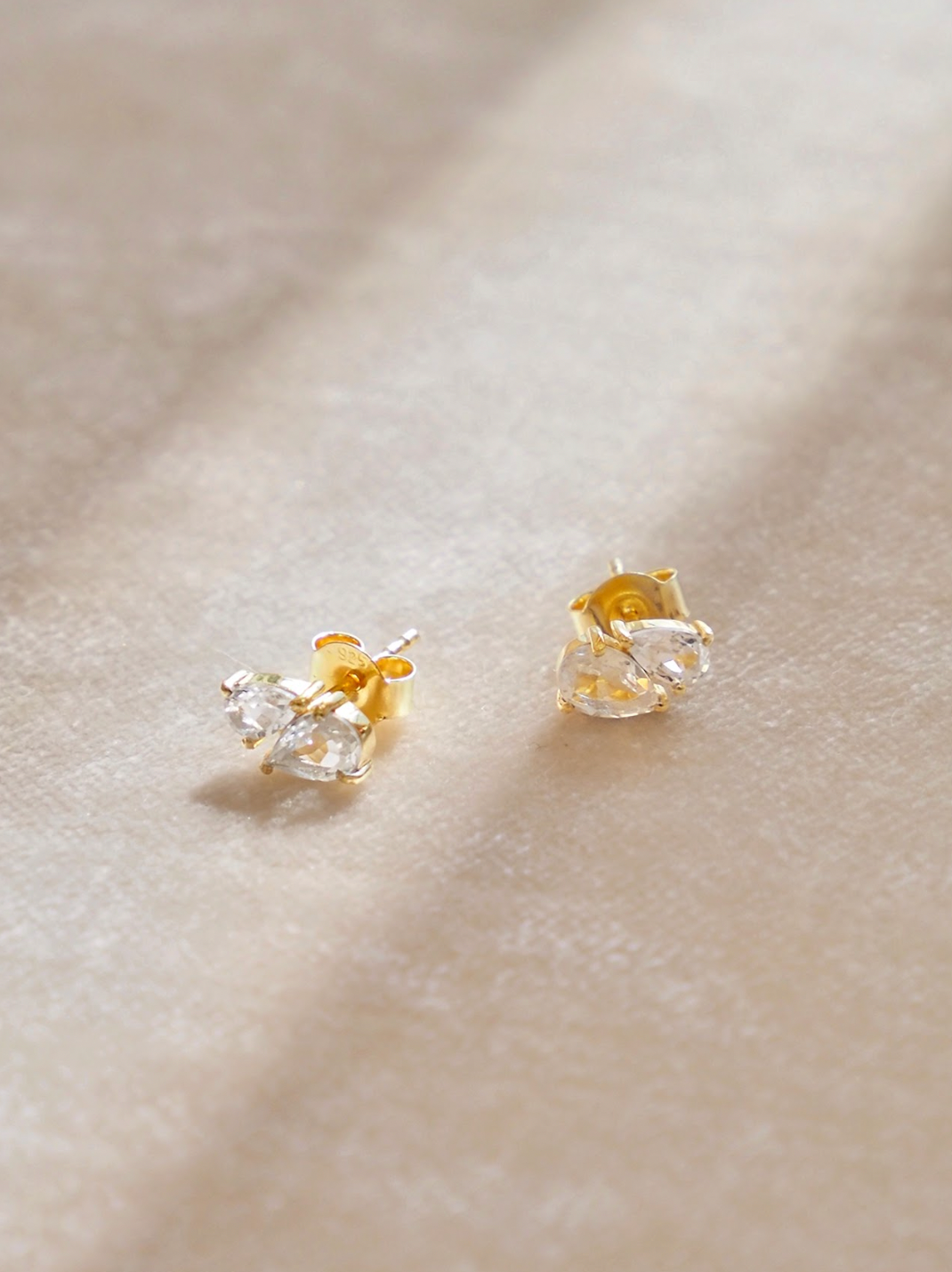 Toi Et Moi Studs - The Cross Decor & Design