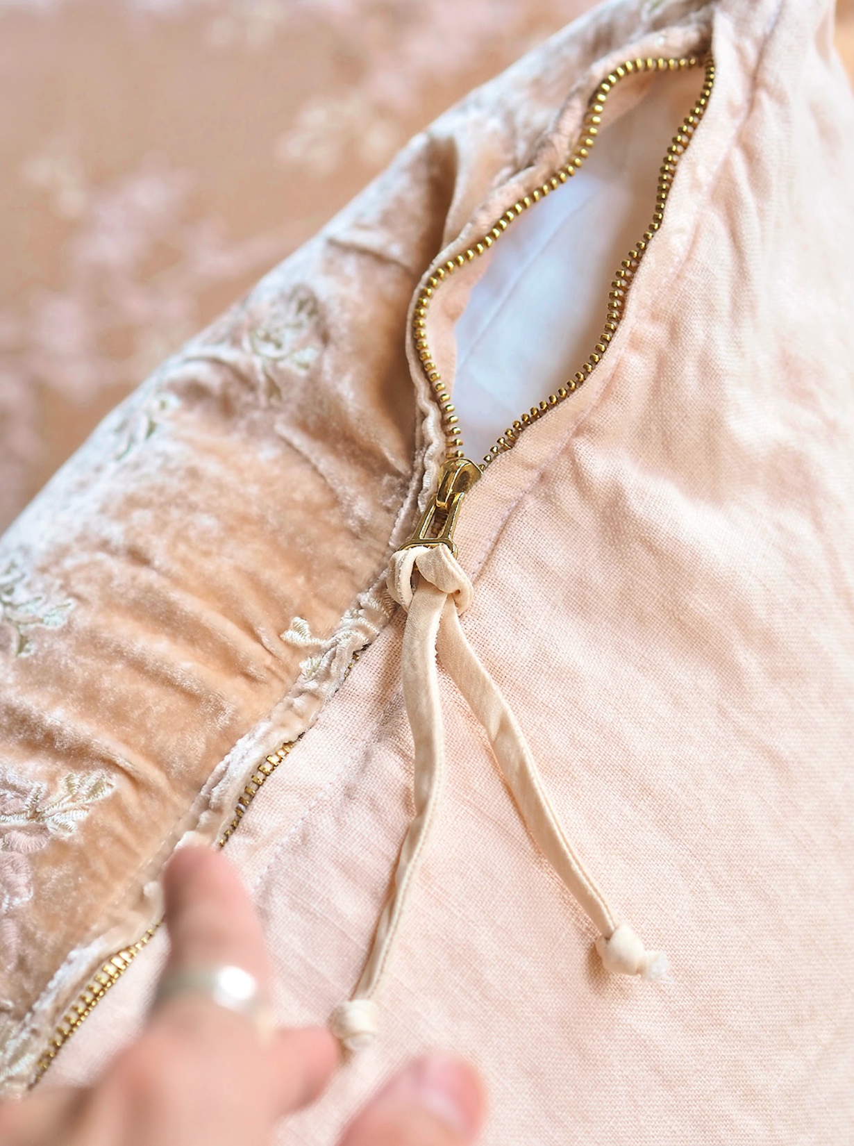 Lynette Pearl Bedding - The Cross Decor & Design