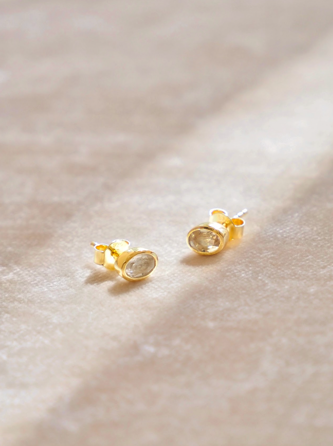 Bezel Oval Studs - The Cross Decor & Design