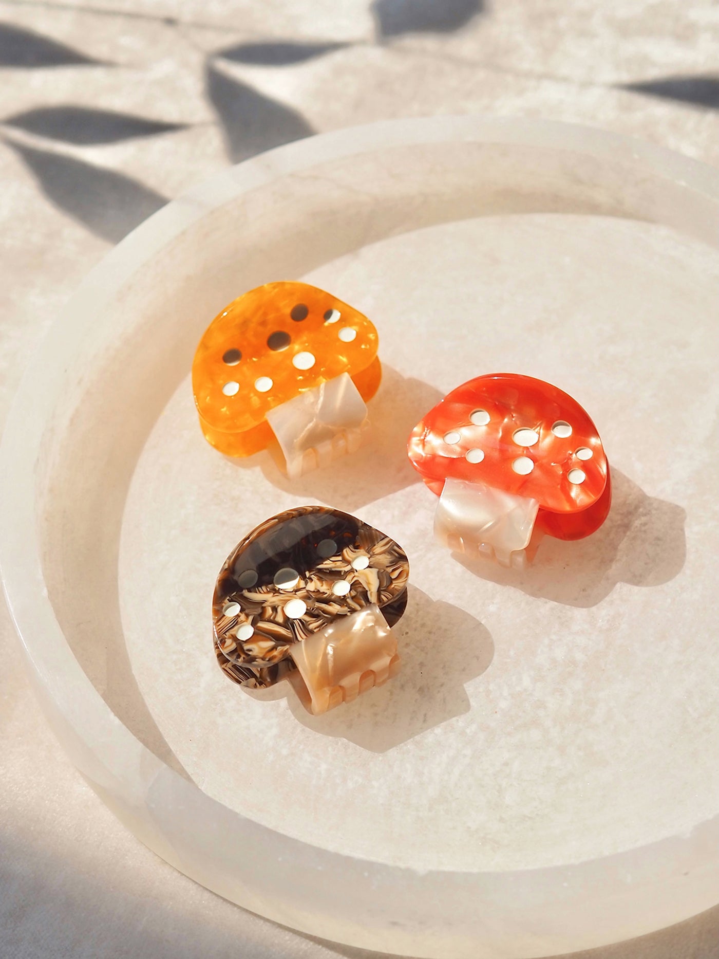 Alice Mushroom Claw Clips