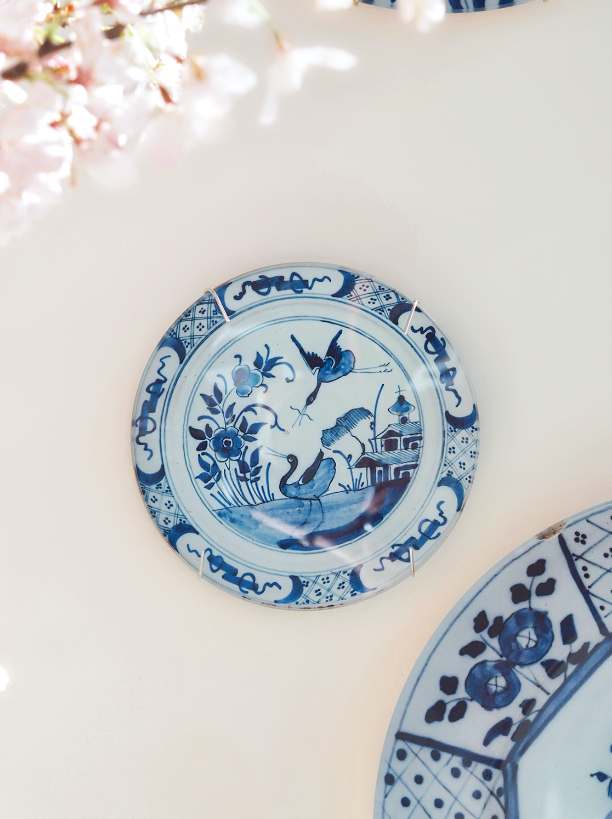 Delft #5 Plate - The Cross Decor & Design