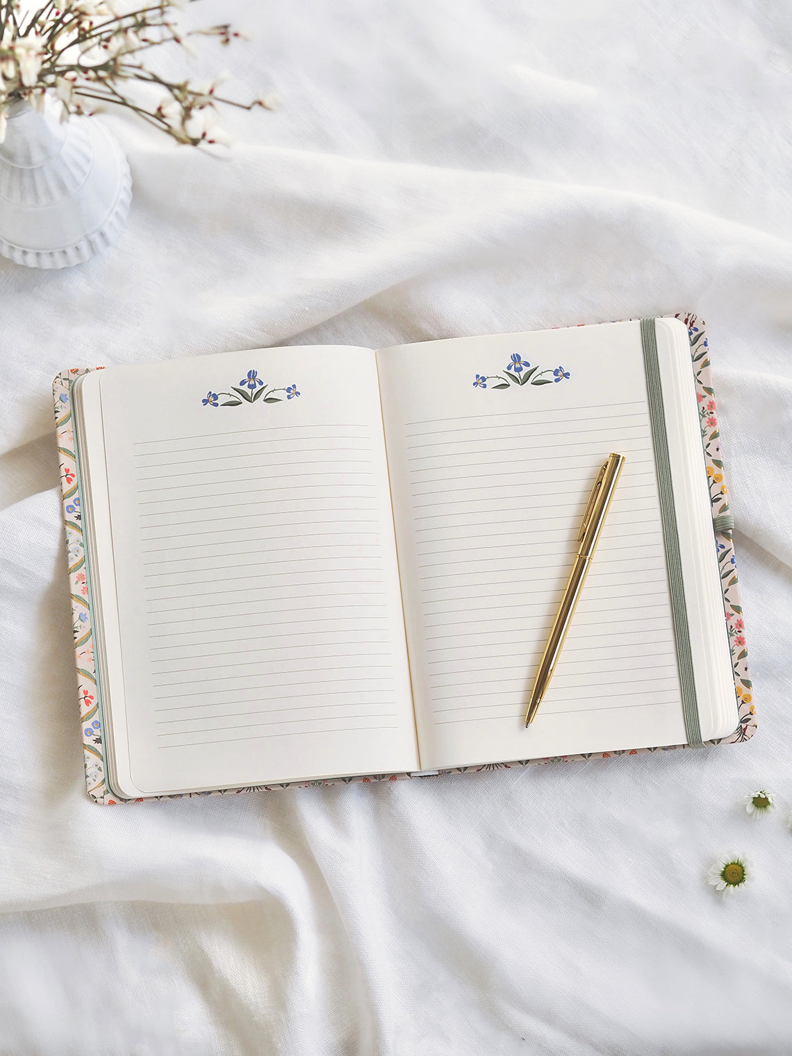 Estee Journal with Pen - The Cross Decor & Design