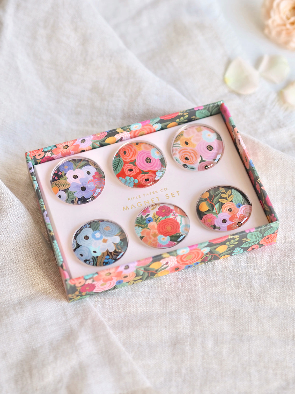 Garden Party Magnet Set of 6 - The Cross Decor & Design