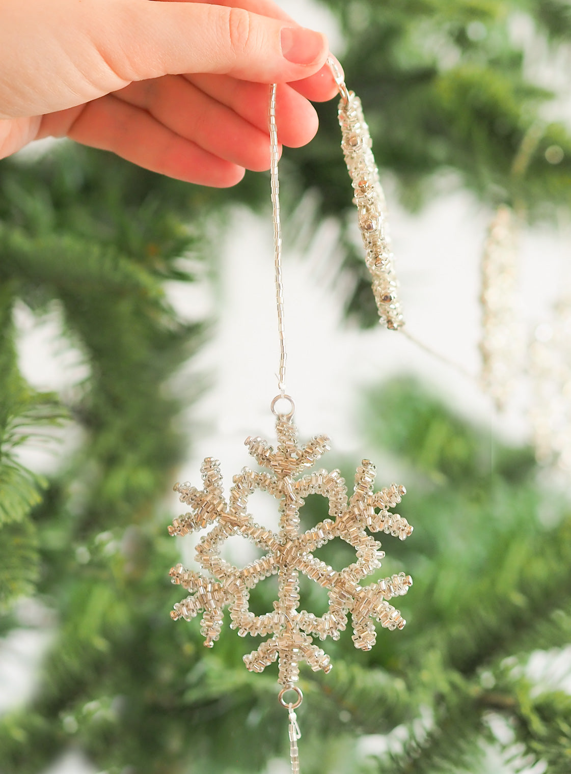 Silver Beaded Snowflake Garland