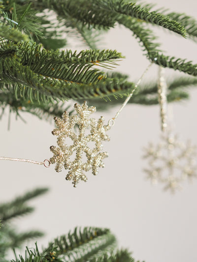 Silver Beaded Snowflake Garland