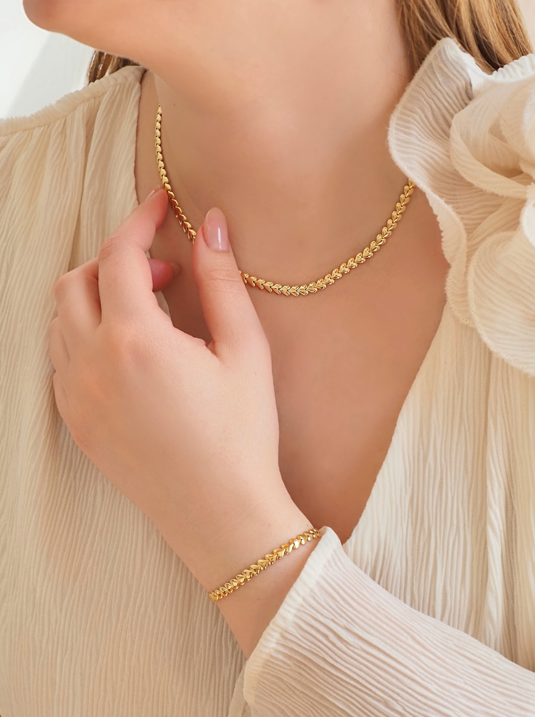 Herringheart Chain Necklace - The Cross Decor & Design
