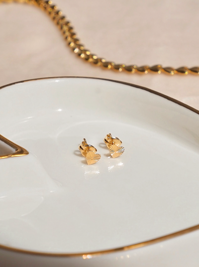 Radiating Heart Studs | 10K - The Cross Decor & Design