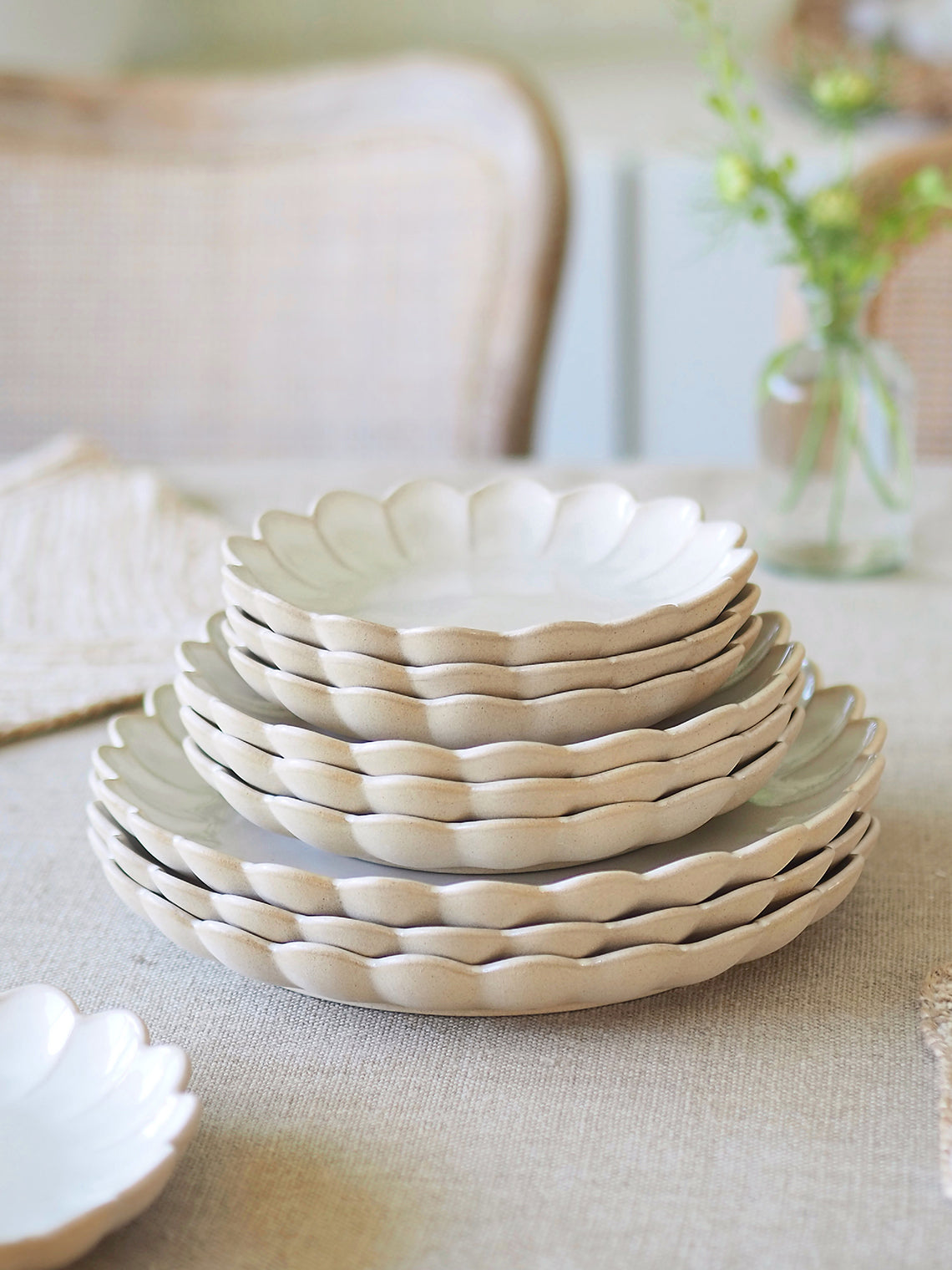 Vittoria Dishware - The Cross Decor & Design