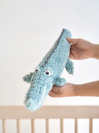 Armand Alligator - The Cross Decor & Design