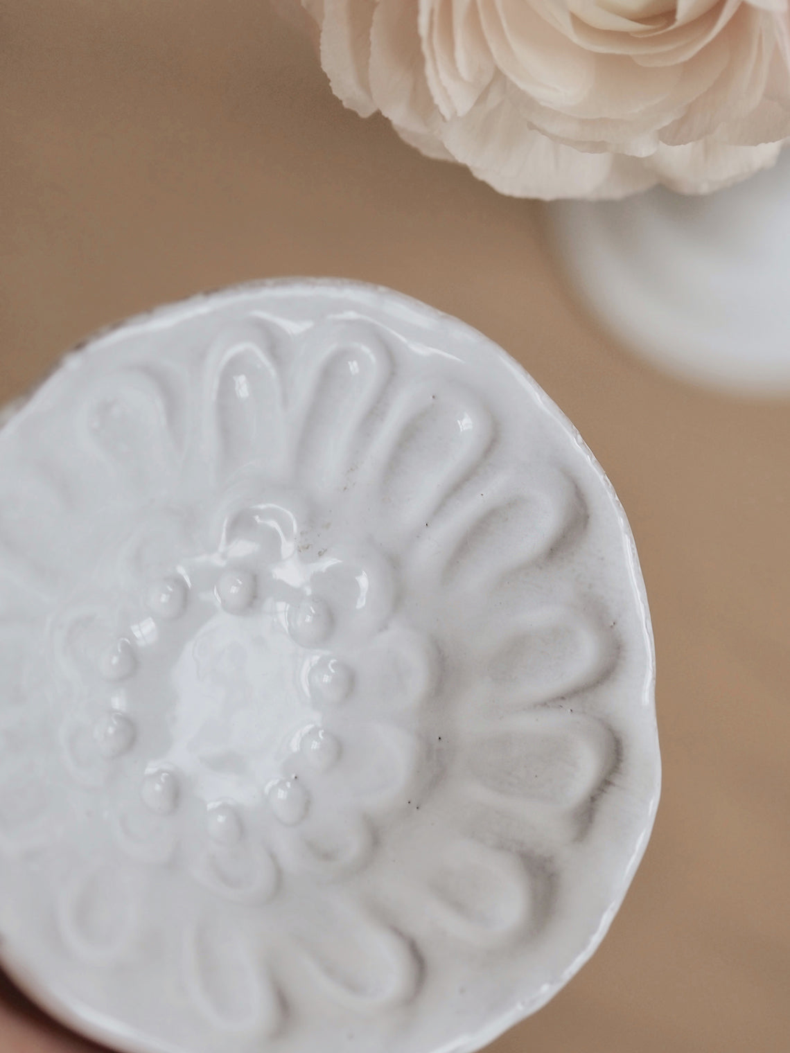 Marguerite Ashtray - The Cross Decor & Design
