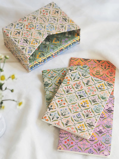 Estee Pocket Notebook Boxed Set - The Cross Decor & Design