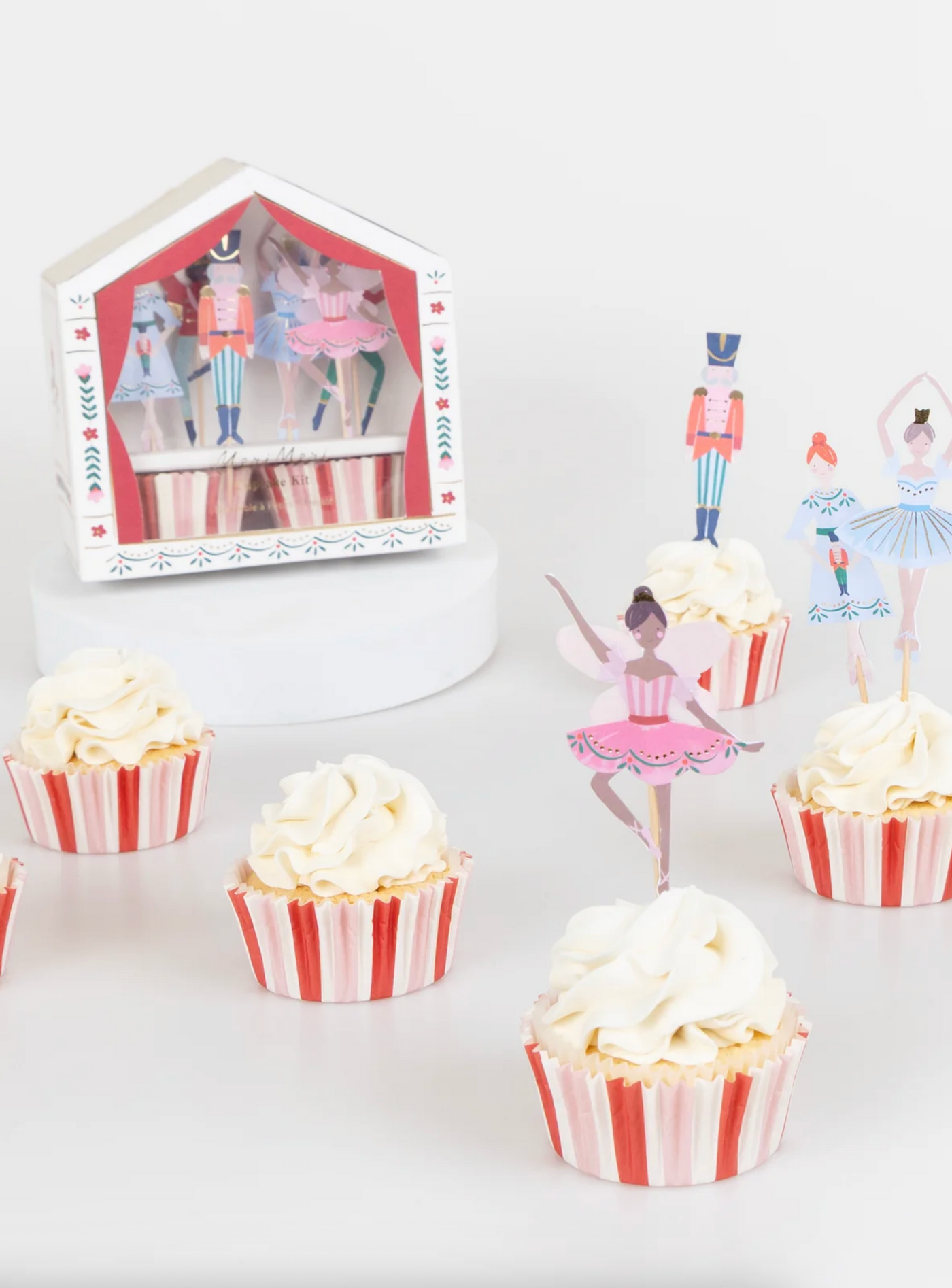 Nutcracker Ballet Cupcake Kit