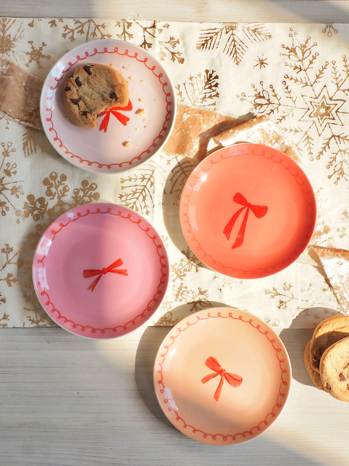 Bowtique Appetizer Plate PEACH