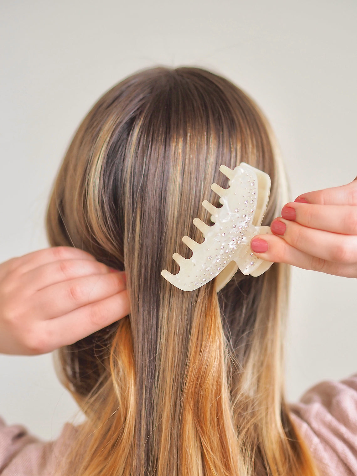 Glam Rhinestone Hair Clip