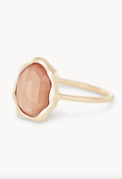 Peach Moonstone Mood Ring | 14K Gold - The Cross Decor & Design