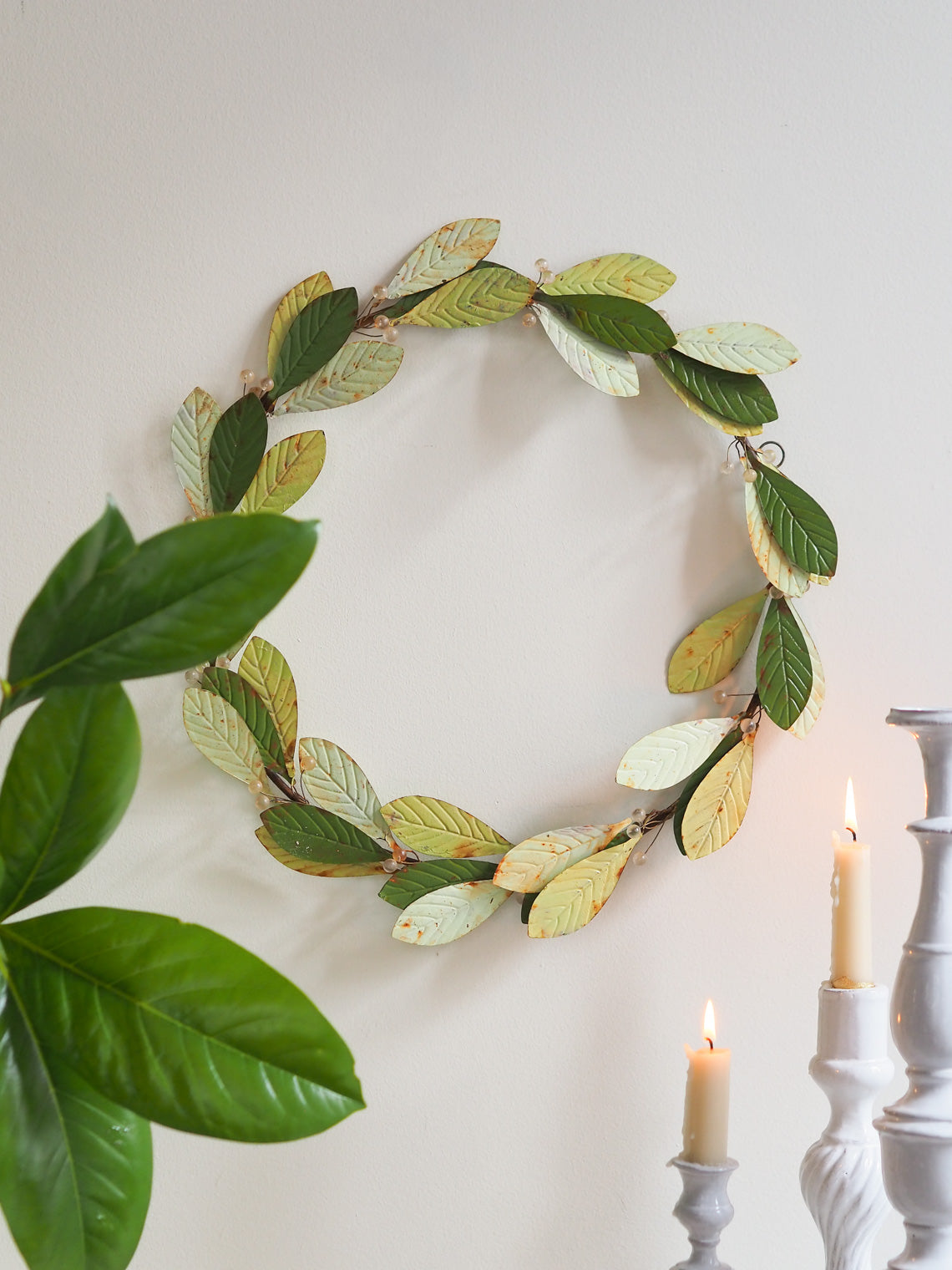 Metal Vintage Toleware Wreath