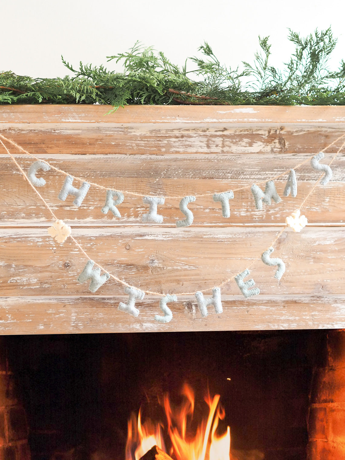 Christmas Wishes Garland - The Cross Decor & Design