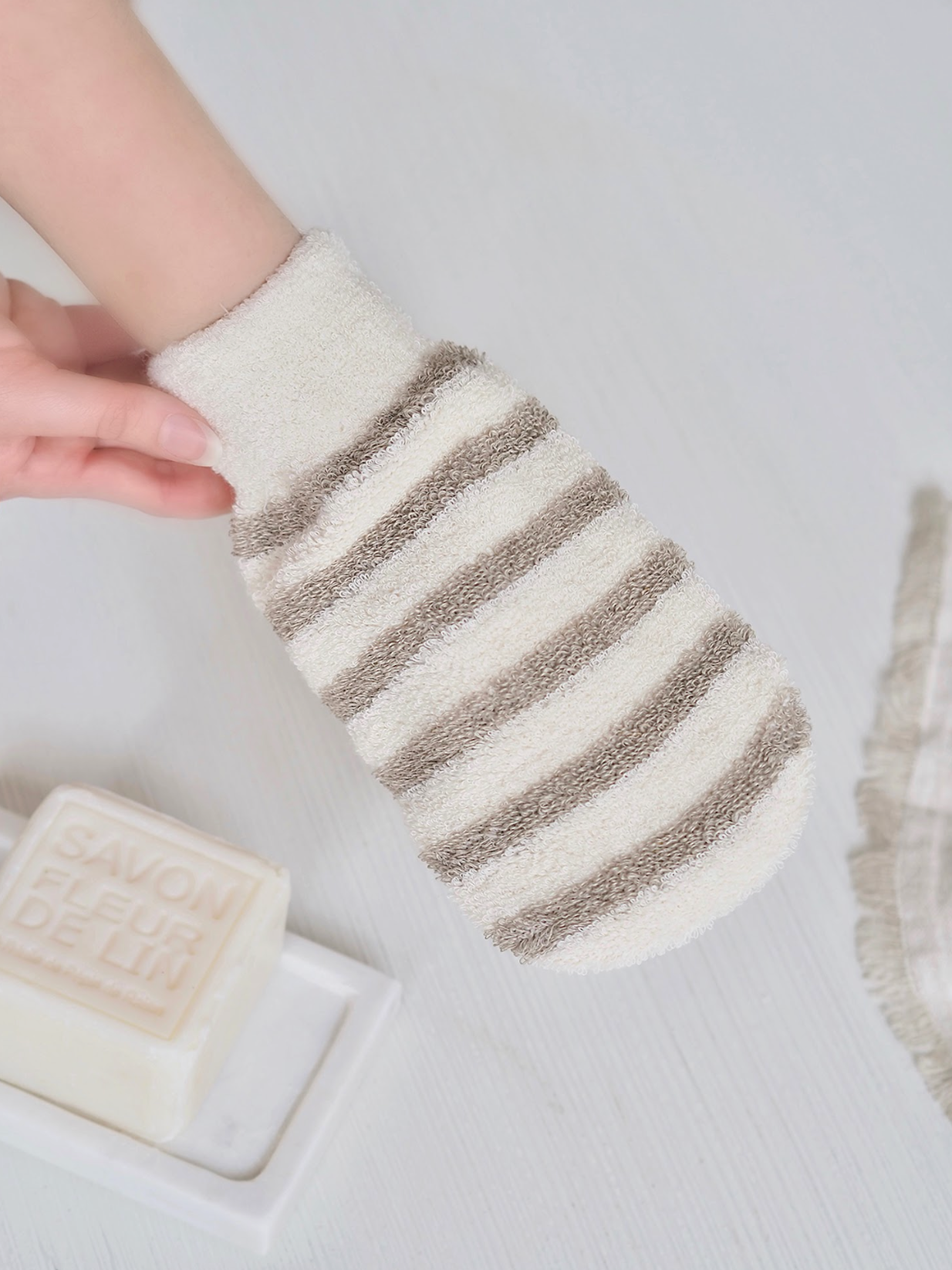 Belle de Provence Striped Bath Mitt - The Cross Decor & Design