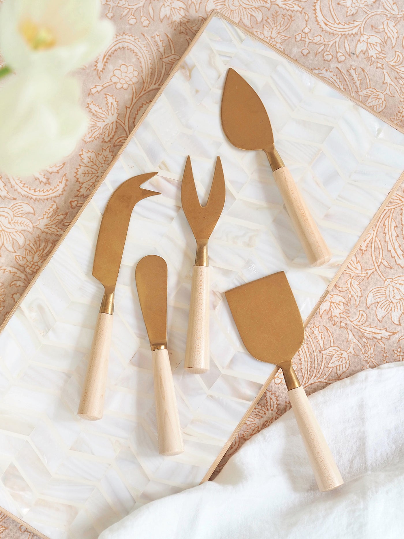 Maple Wood Gold Cheese Knives - The Cross Decor & Design