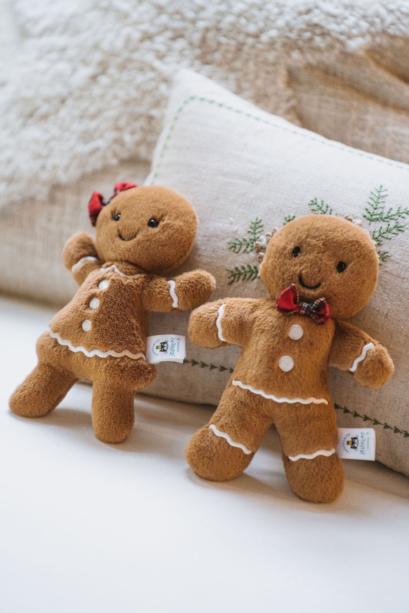 Jellycat Ruby Jolly Gingerbread
