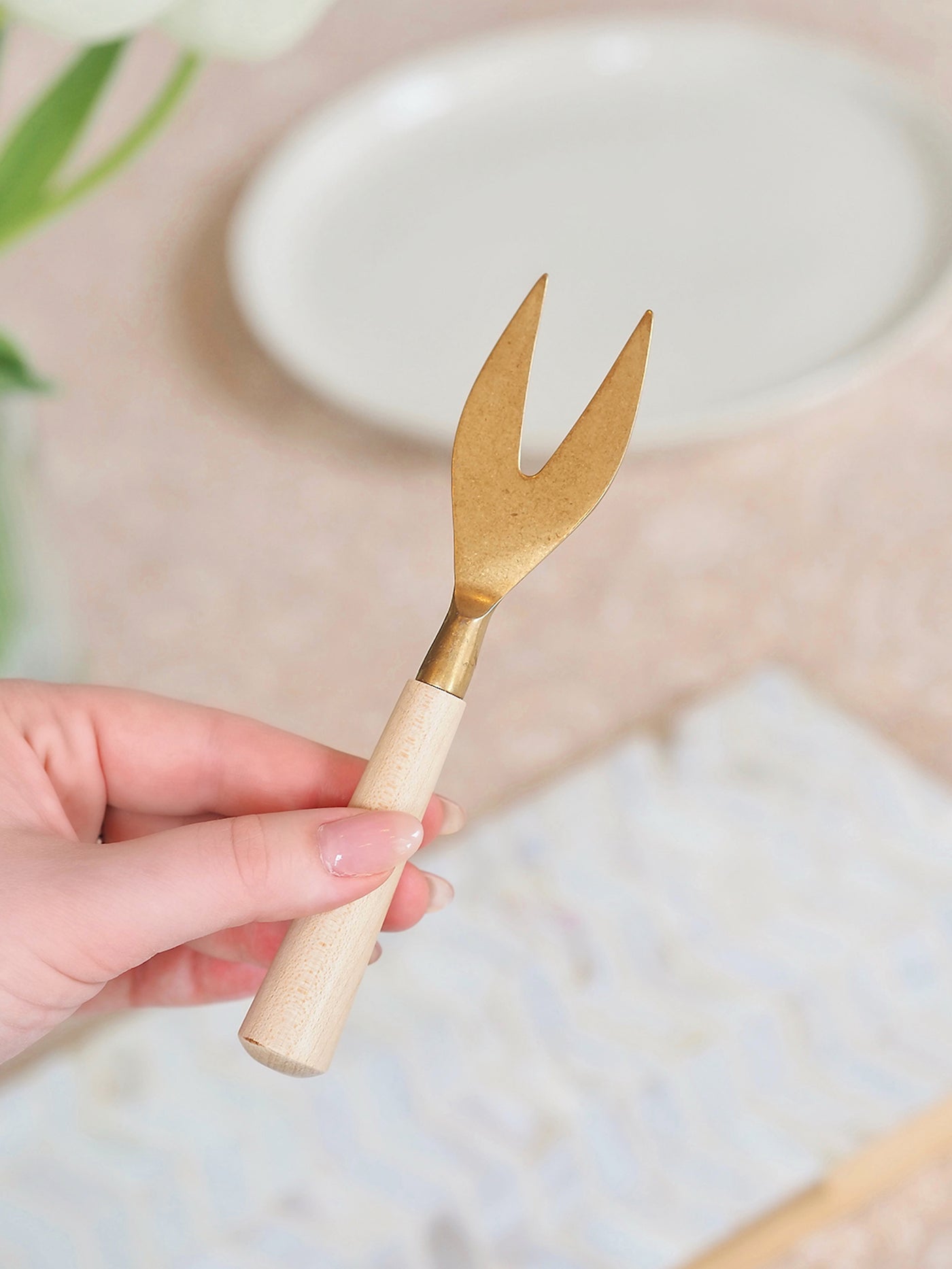 Maple Wood Gold Cheese Knives - The Cross Decor & Design