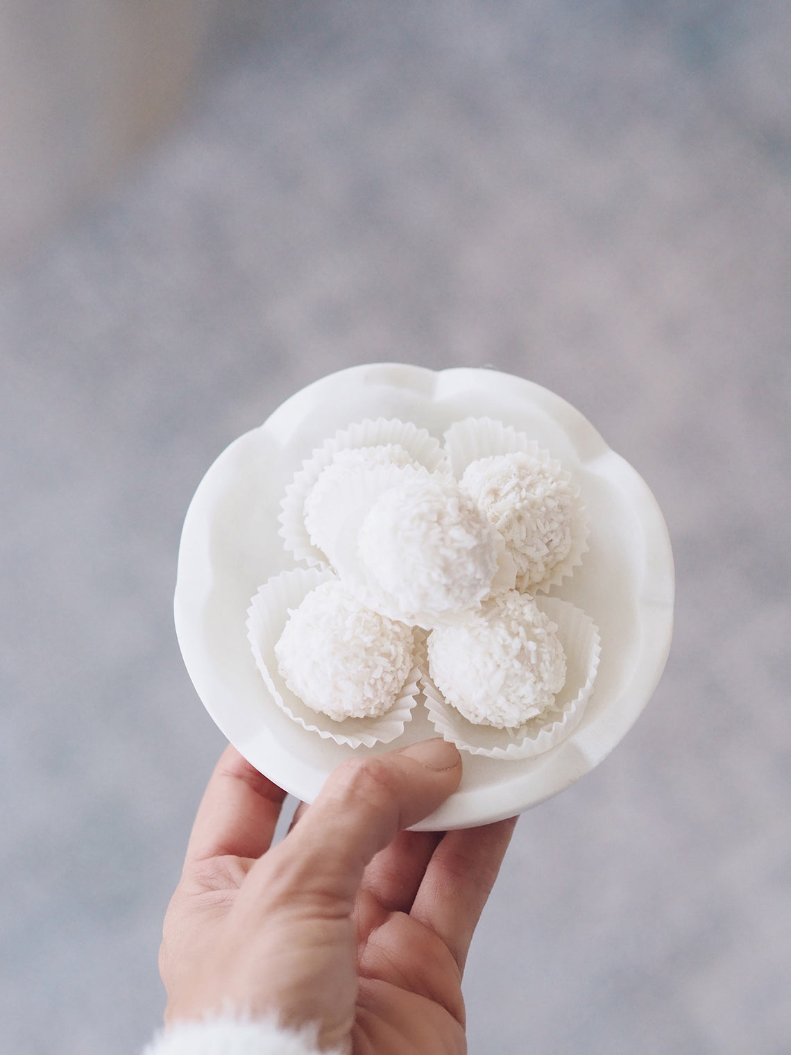 Bijou Marble Scalloped Bowl