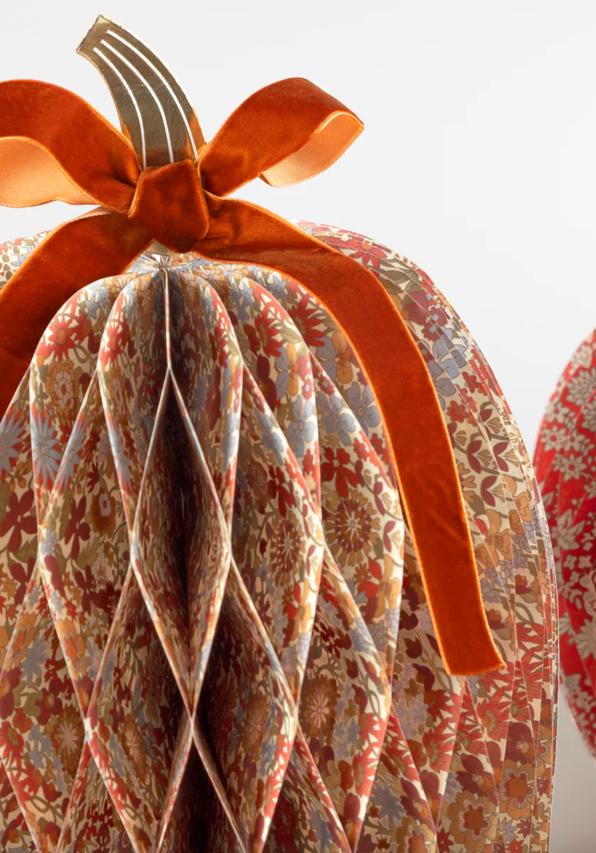 Liberty Paper Pumpkins Set - The Cross Decor & Design