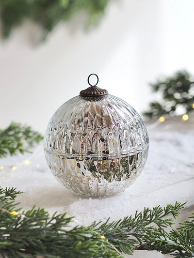 Balsam & Cedar Ornament Candle