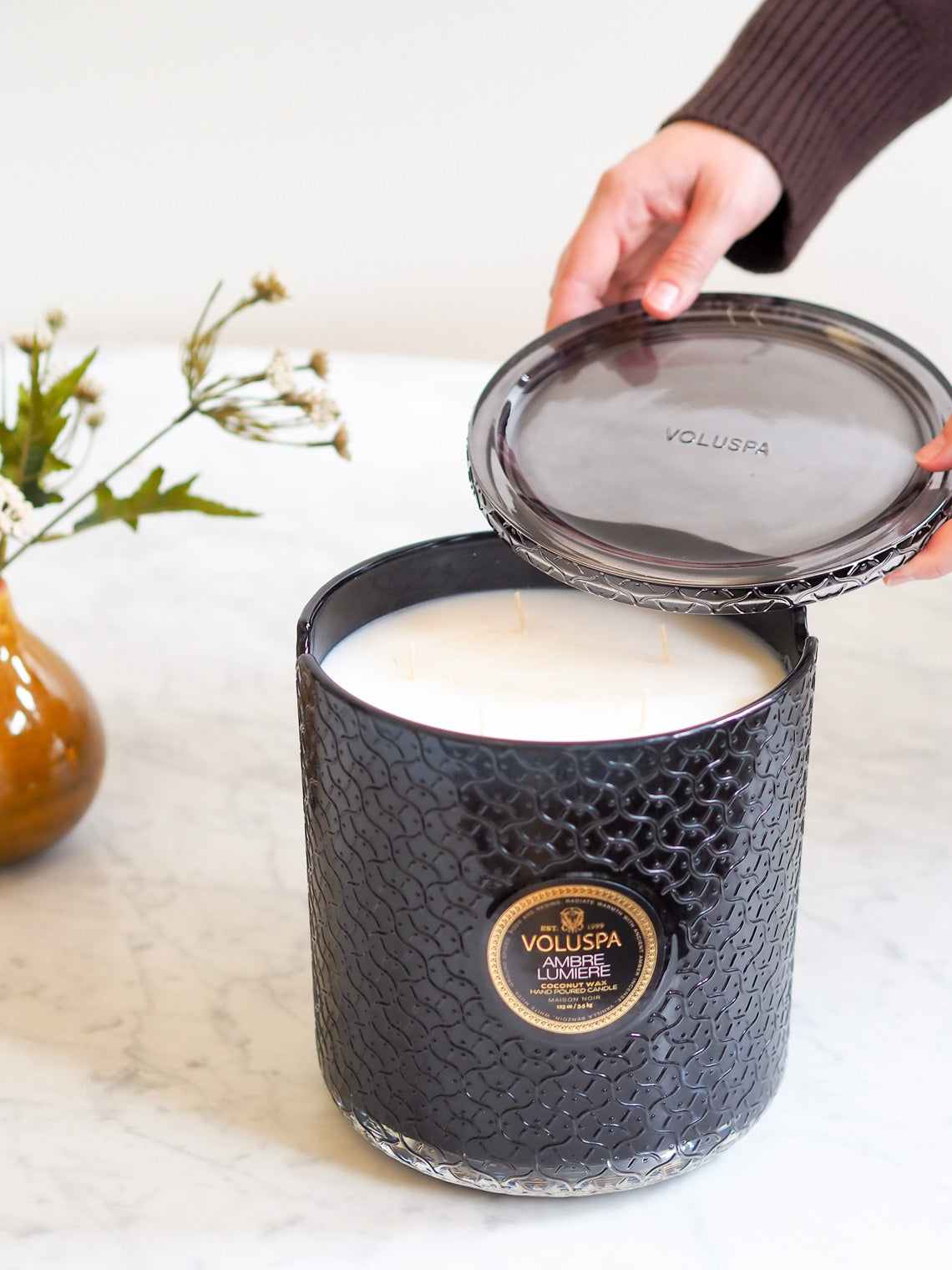 Ambre Lumiere 5 Wick Hearth Candle - The Cross Decor & Design